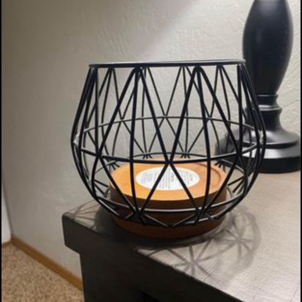 3 Wick Candle Holder
